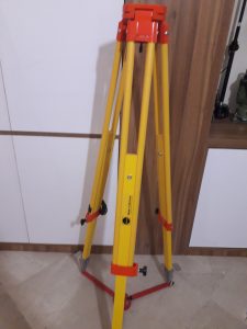 سه پایه چوبی اصل آلمان سه پایه چوبی اصلی